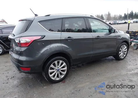 2018 Ford Escape Titanium из США, поврежденный, VIN 1FMCU0J98JUB16793